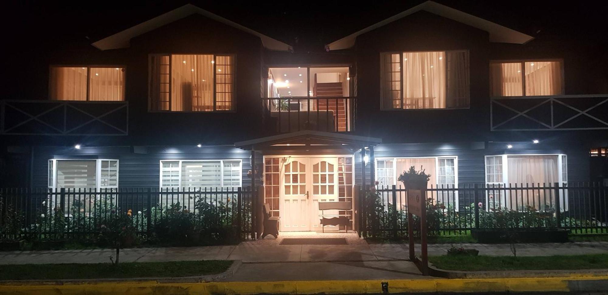 Hotel Puerta Del Lago Puerto Varas Exterior photo